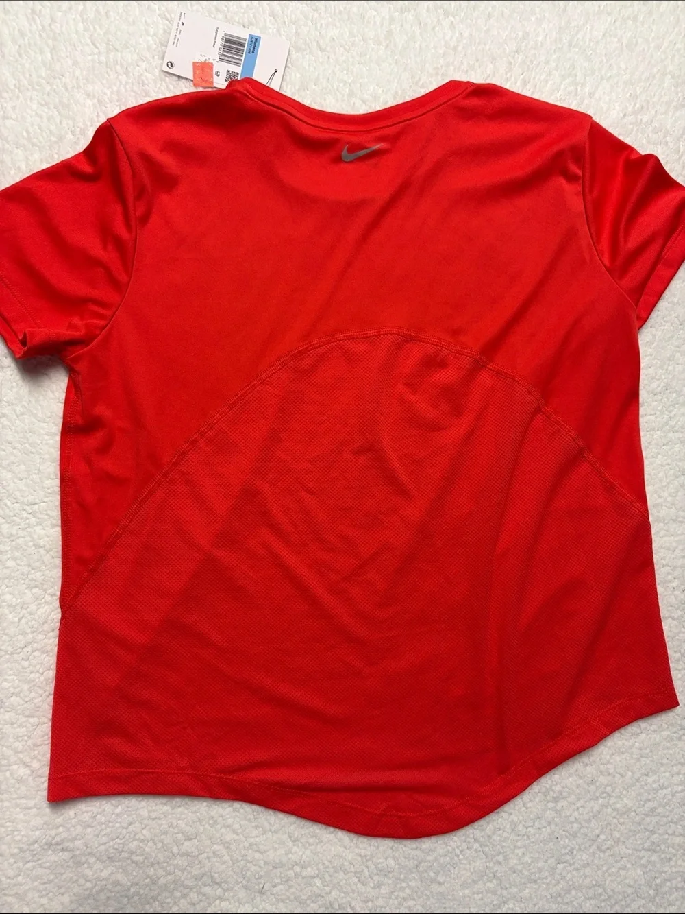 Nike medium Red Short Sleeve Performance Tee
